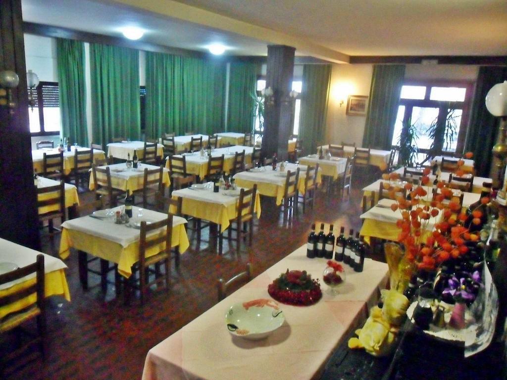 Albergo Giardino Badia Prataglia Exterior foto